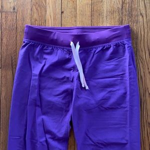 Livingston Figs Scrub Pants NWOT